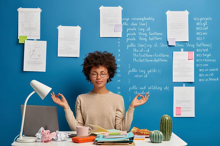 Werkstress verminderen: Hoe u een proactieve aanpak kunt gebruiken om stress te voorkomen